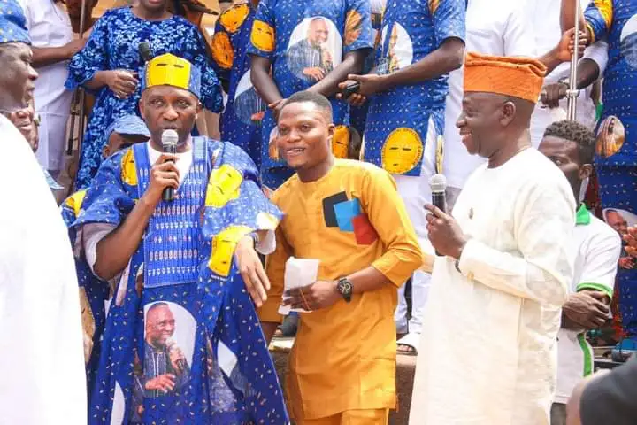 Primate Ayodele Presents SUV As Car Gift To Media Aide, Osho Oluwatosin On Birthday