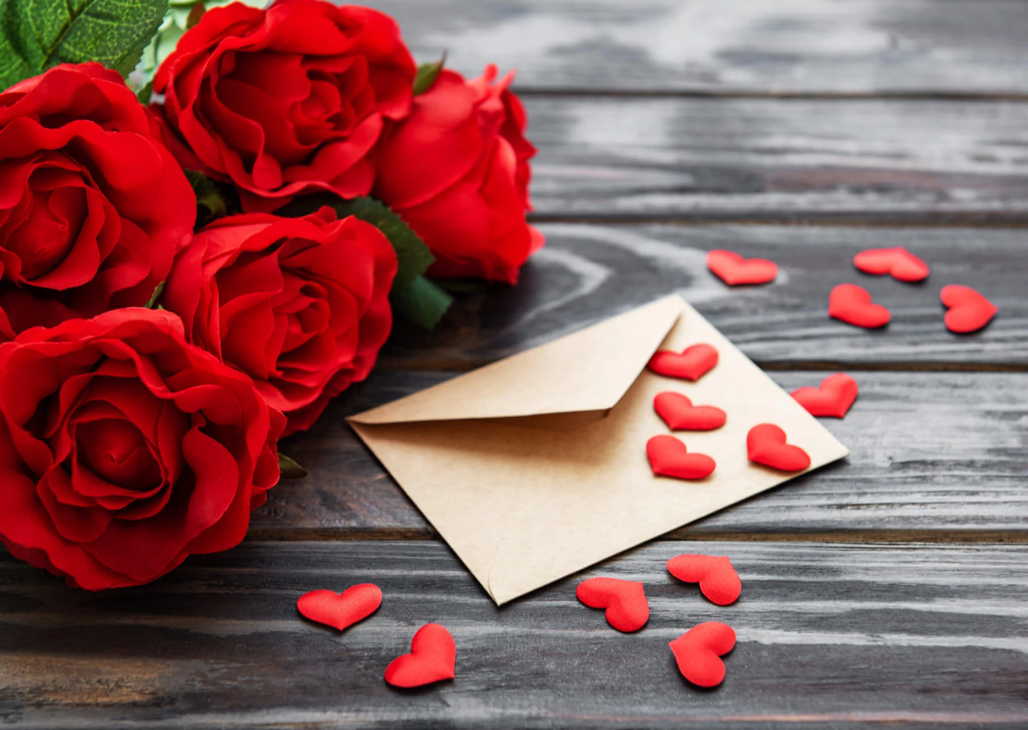 Valentine’s Day: 200 Romantic Messages To Send To Your ‘Val’