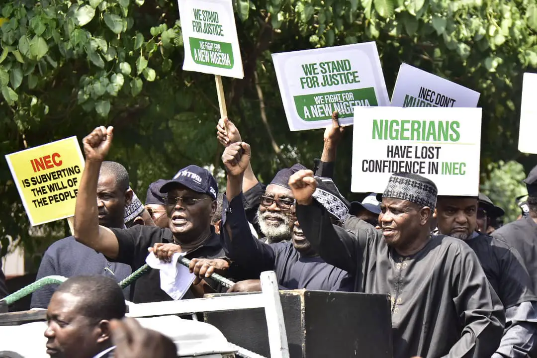 BREAKING:2023: Atiku Makes Strong Statement As PDP Storm INEC Headquarters(Video)