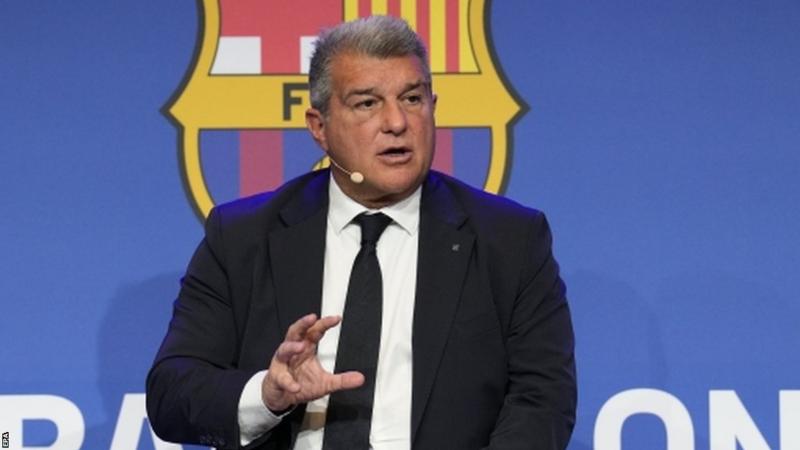 Barcelona face corruption charges over payments to former referees’ official