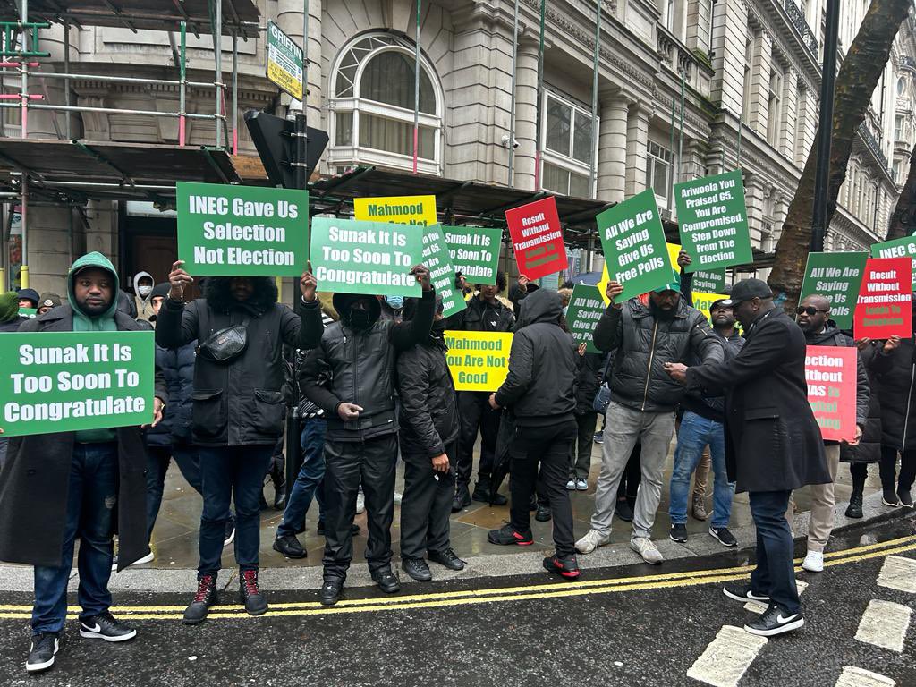BREAKING: Heavy protest rocks High Commission in London over Nigeria’s election [Photos]