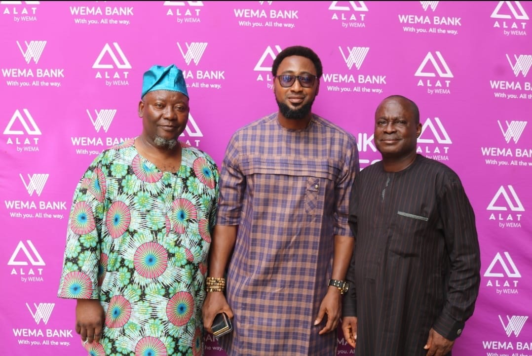 Wema Bank Employees Donate chairs, tables to Isale Eko Grammar School