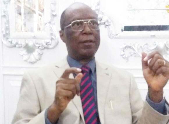 Edo2024: Osunbor Begs Oba Of Benin For Another Chance Over Gubernatorial Bid