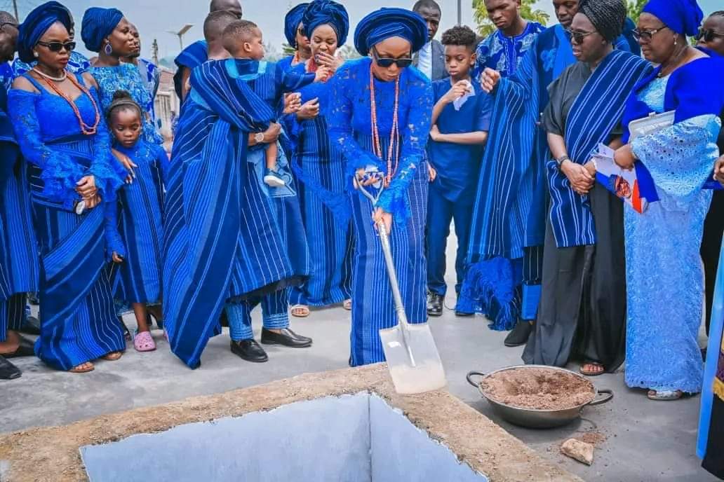 Photos: Former Ondo Governor,Rotimi Akeredolu Buried In Owo
