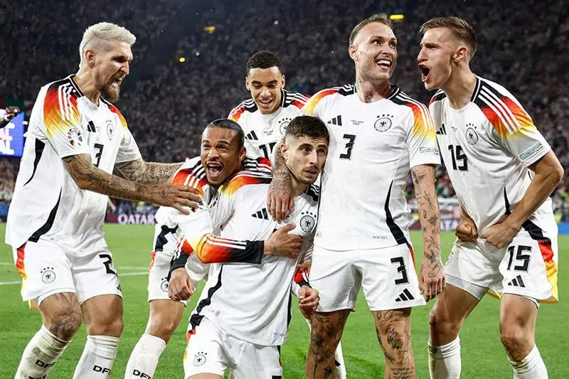 Germany 2 v 0 Denmark: Havertz and Musiala put hosts through to the quarter-finals