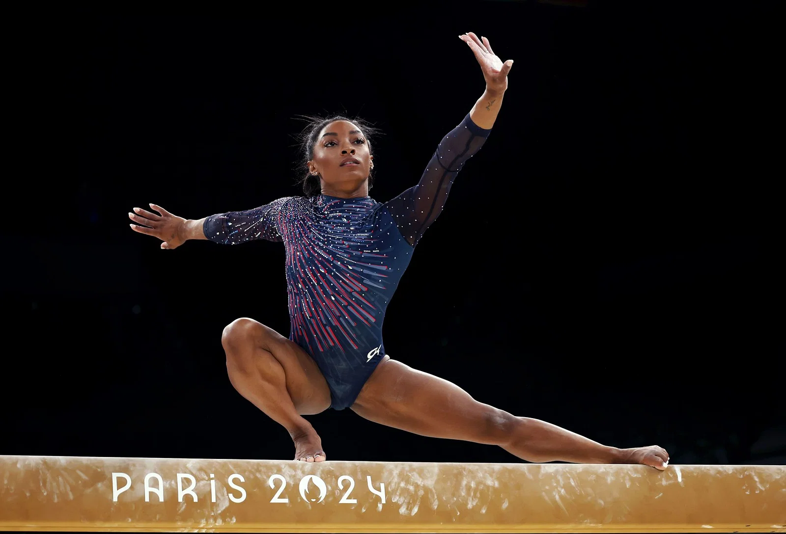 Breaking: Simeon Biles dazzles on #Olympic gymnastics return