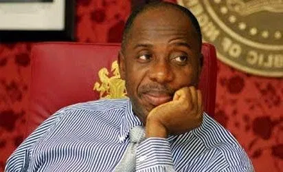 ‘Politicians won’t stop stealing if Nigerians don’t stone us’ – Amaechi