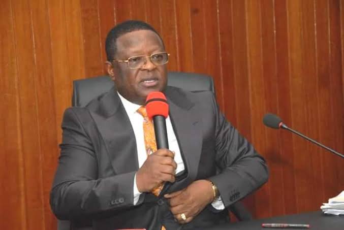 Resume Work In 72 Hours or Face EFCC – Umahi Threatens Contractors